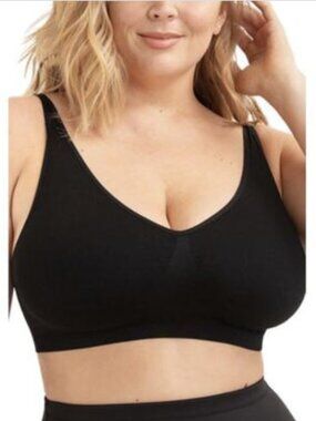 Shapermint Essentials Women's Everyday Throw-on Wireless Bra Black NWT